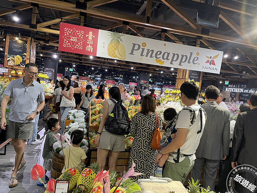 臺南關廟鳳梨賣進新加坡超受喜歡 原來當地鳳梨稱「這個」，還有特別習俗