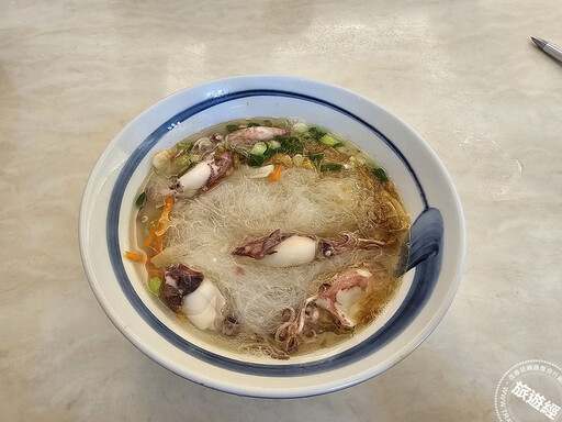 漫遊深澳漁港 賞水豚 嚐海鮮 體驗海釣樂趣