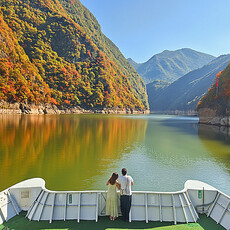 小三峽深秋迷人 情侶、夫妻必遊，感受「除卻巫山不是雲」的深情與美景！