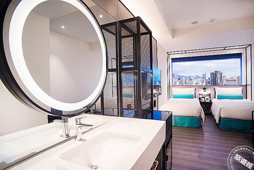 台北凱達與您歡慶八週年！ 住房2,888起贈聯名小禮，還有機會抽中套房住宿券與冬季好禮！