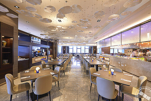 台北凱達與您歡慶八週年！ 住房2,888起贈聯名小禮，還有機會抽中套房住宿券與冬季好禮！