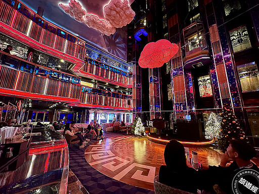 歌詩達莎倫娜號啟航!璀璨夜色中展開全新的亞洲航程!