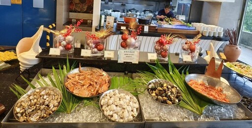 孩子笑聲響徹沙灘!墾丁凱撒大飯店親子旅行的幸福時光