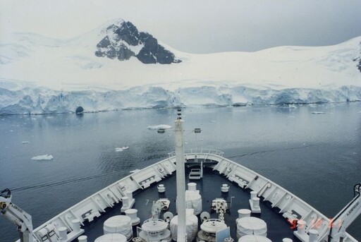 旅業達人蘇三仁《從旅行看世界風情》收錄南北極、遊歷108國旅遊經驗