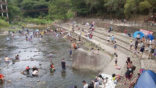 夏日親子玩水好去處 桃園「宇內溪戲水區」開放囉！