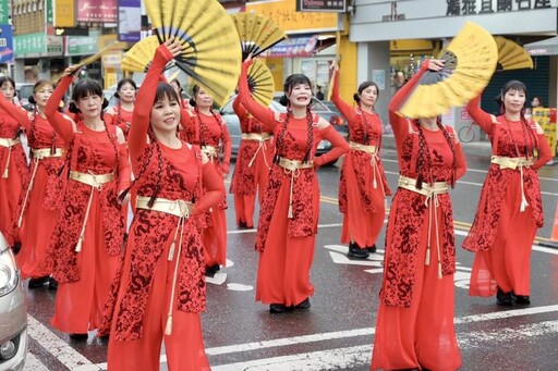 冬戀蘭陽溫泉季熱鬧暖心 踩街、美食、燈飾歡樂無限