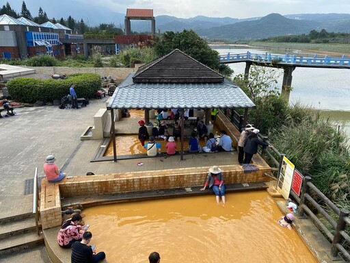 北海岸漁港療癒之旅 泡溫泉、賞景、嚐鮮美海味