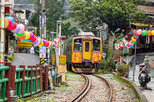 蛇年平溪好旅行 蛇福泰吉迎新春