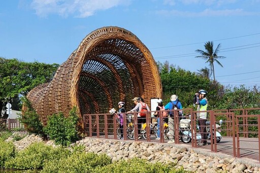 探索台南北門之美！白金騎跡濕地鹽雕自行車輕旅行再出發