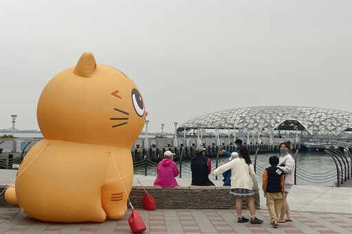 「大鵬灣帆船生活節」4/19-20最後一場 巨型黃阿瑪、趣味獨木舟、市集邀你來玩