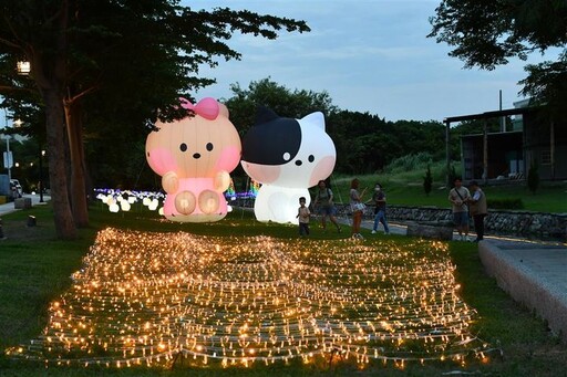 「鹿港慶端陽」小鎮光影藝術節亮起來「LINE FRIENDS minini」當我們同在鹿港