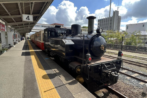 千葉雙鐵道輕旅行：懸掛單軌ｘ懷舊火車，從未來到昭和時光