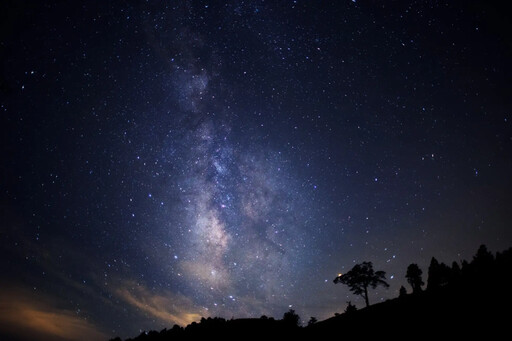 日本最美星空長野阿智村 9月化身浪漫戶外電影院!