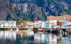 理想之選！夏季必玩羅浮敦島 漁屋連泊＋聖壇岩健行攝影一次到位