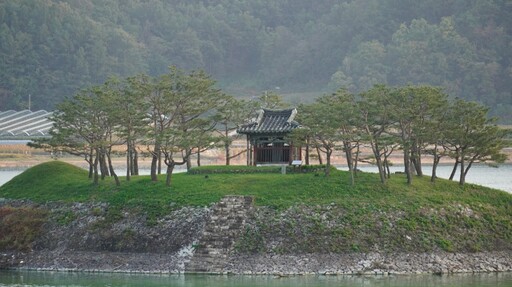 【有片】韓國安東一日遊景點攻略！「河回村」看百年村落、假面舞 陶山書院賞楓