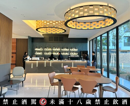 【有片】台南新飯店「綉溪安平」開箱！入住暢飲 VWI 手沖咖啡、美拍台版 teamLab