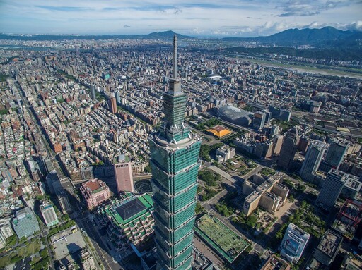 【中華隊奪冠】北市各大景點推出超狂優惠！登台北 101 觀景台送啤酒、美麗華摩天輪免費搭