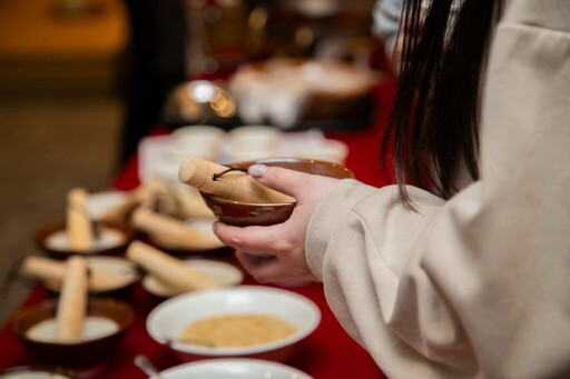 知本老爺「春杪花綻」住房專案暢遊台東祕境賞金針、手磨擂茶DIY