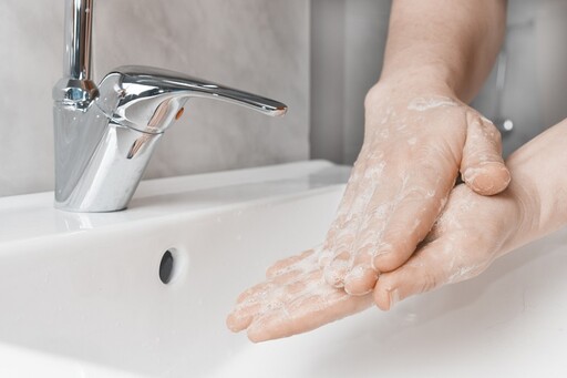腸病毒大流行！疾管署急籲「這5個時候」務必要洗手 不少人擤鼻涕後都忘了