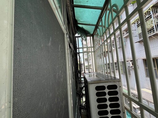 板橋民宅冷氣室外機起火 安裝住警器可及早防範