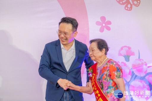 中壢區公所表揚78位模範母親 蘇俊賓：感謝為社會家庭貢獻